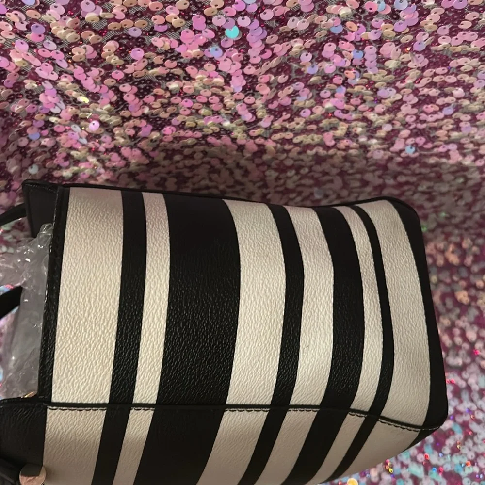 Kate Spade Matching Set - Picture 9 of 16